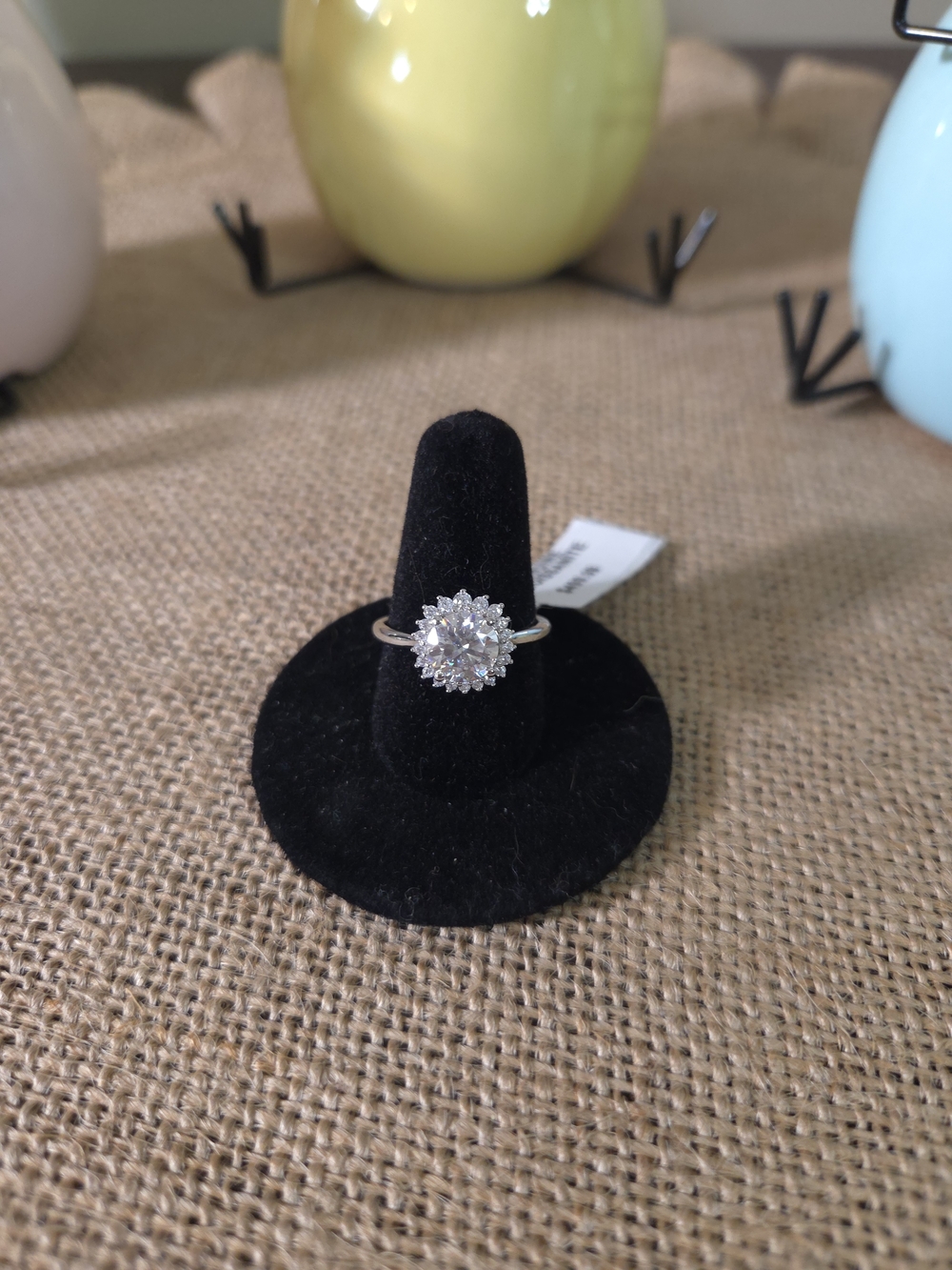 NWT 925 Sterling Silver Moissanite Halo Ring Size 8
